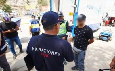 Perú inicia proceso para regularizar a 480.000 extranjeros con documentos vencidos