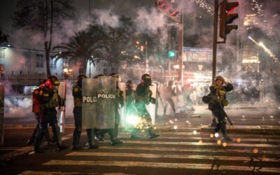 Primer ministro de Perú promete sanciones a policías y manifestantes tras violencia en Lima