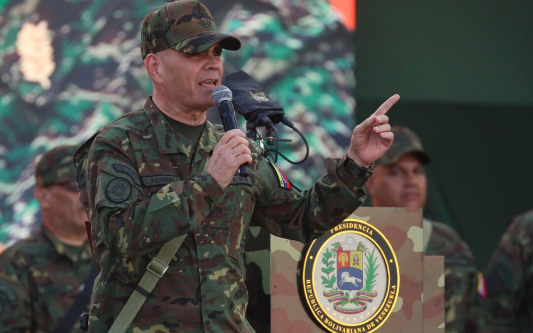 Padrino López niega militarización y dice que buscan “crear conciencia patria”