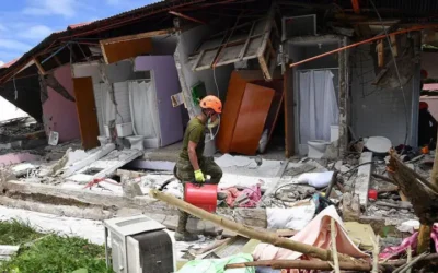 Al menos 69 muertos en un fuerte terremoto que sacudió el centro de Filipinas