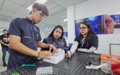 Ingenio Falconiano Brilla a Nivel Nacional: Estudiantes de Ingeniería Biomédica de la Unefm Ganan el Premio Dr. Humberto Fernández Morán