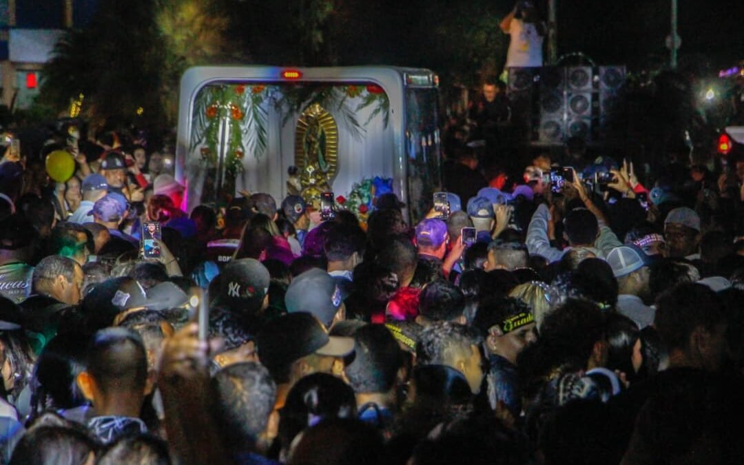 ​🙏 ¡Falcón en Fiesta de Fe! Multitudinaria Gran Marcha de Guadalupe Conmovió Calles de Coro y La Vela 🌟