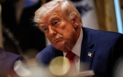Trump advierte a Irán con una represalia militar masiva ante posibles amenazas