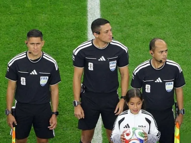 Orgullo nacional: Terna arbitral venezolana dirigirá el partido por el tercer lugar del Mundial 2026