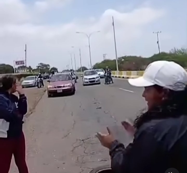 Crisis de sed en Colina: Habitantes de Los Olivos trancan la vía por segundo día consecutivo ante la indolencia gubernamental