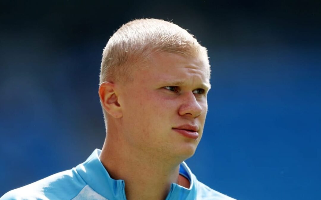 Erling Haaland sorprende a las redes con un radical cambio de look para la nueva temporada