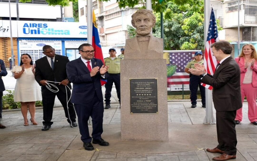 Reinauguran la Plaza Lincoln en Colinas de Bello Monte tras trabajos de remodelación